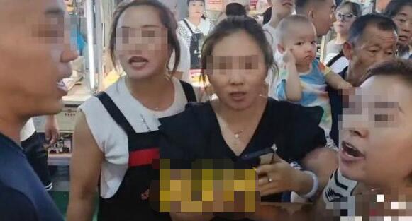 多方回应女生拒买水果捞被骂小三 内幕曝光简直太意外了