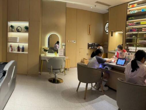 海底捞可以洗头发了 这服务也太周到了吧