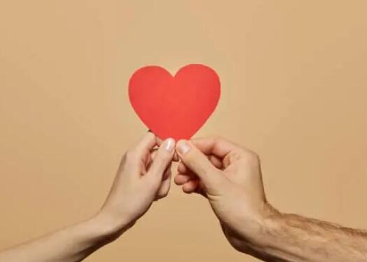 专家认为年轻人缺乏谈情说爱能力 原因竟是这样太无奈了