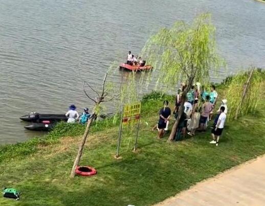 疑因早恋母女吵架跳河 男友营救溺亡 内幕曝光简直太意外了