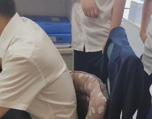 公司对账差1分出动5名会计帮核对 内幕曝光简直太意外了